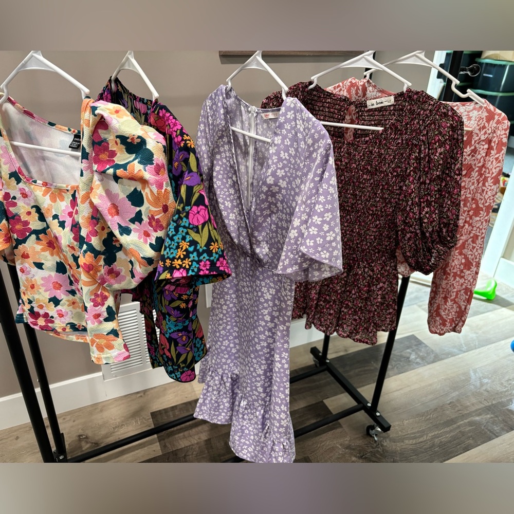 Bundle of cute floral tops and a dressSize small fun spring patterns and colors
